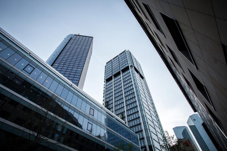 Read more about the article Net Zero Carbon Footprint Commitment